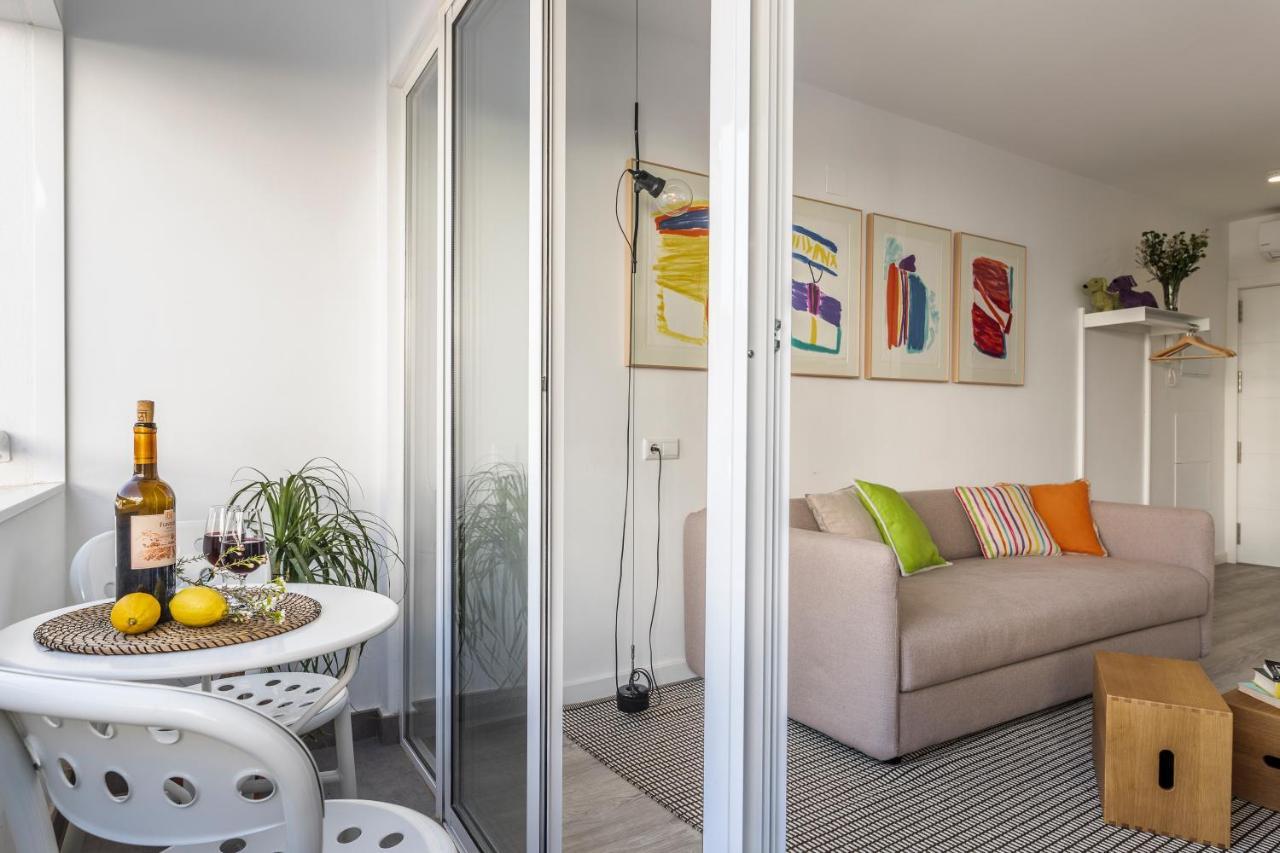 Pop Art, Apartamentos De Diseno En Arenal เซบีญา ภายนอก รูปภาพ