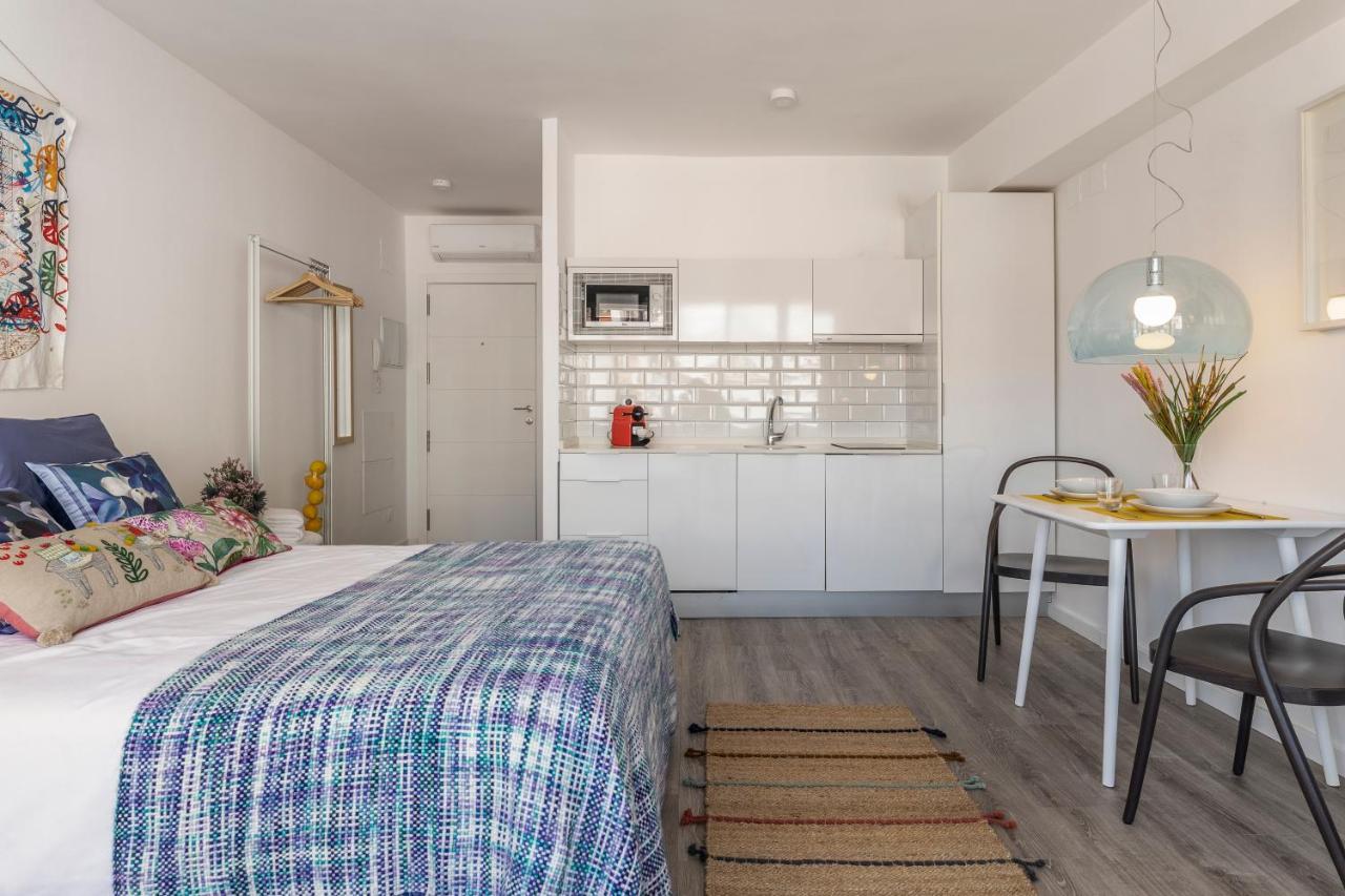 Pop Art, Apartamentos De Diseno En Arenal เซบีญา ภายนอก รูปภาพ